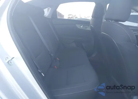 2021 Kia Forte Lxs from USA, damaged, VIN 3KPF24AD5ME401683